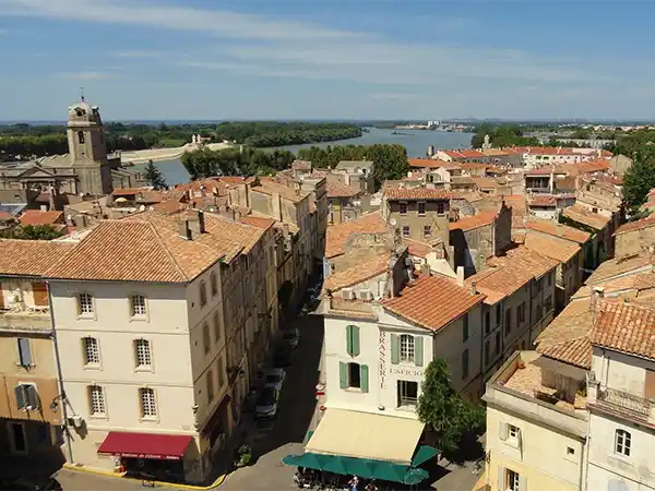 Arles